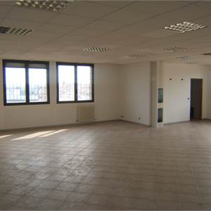 Ufficio In Affitto a Modena