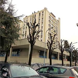 Ufficio In Vendita a Modena